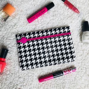 Ipsy Makeup Glam Bag